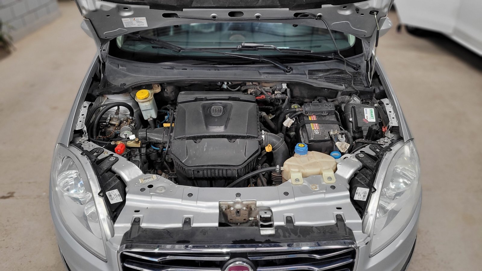 Fiat Linea Linea Absolute Uconnect Dualo L16 - Image 8
