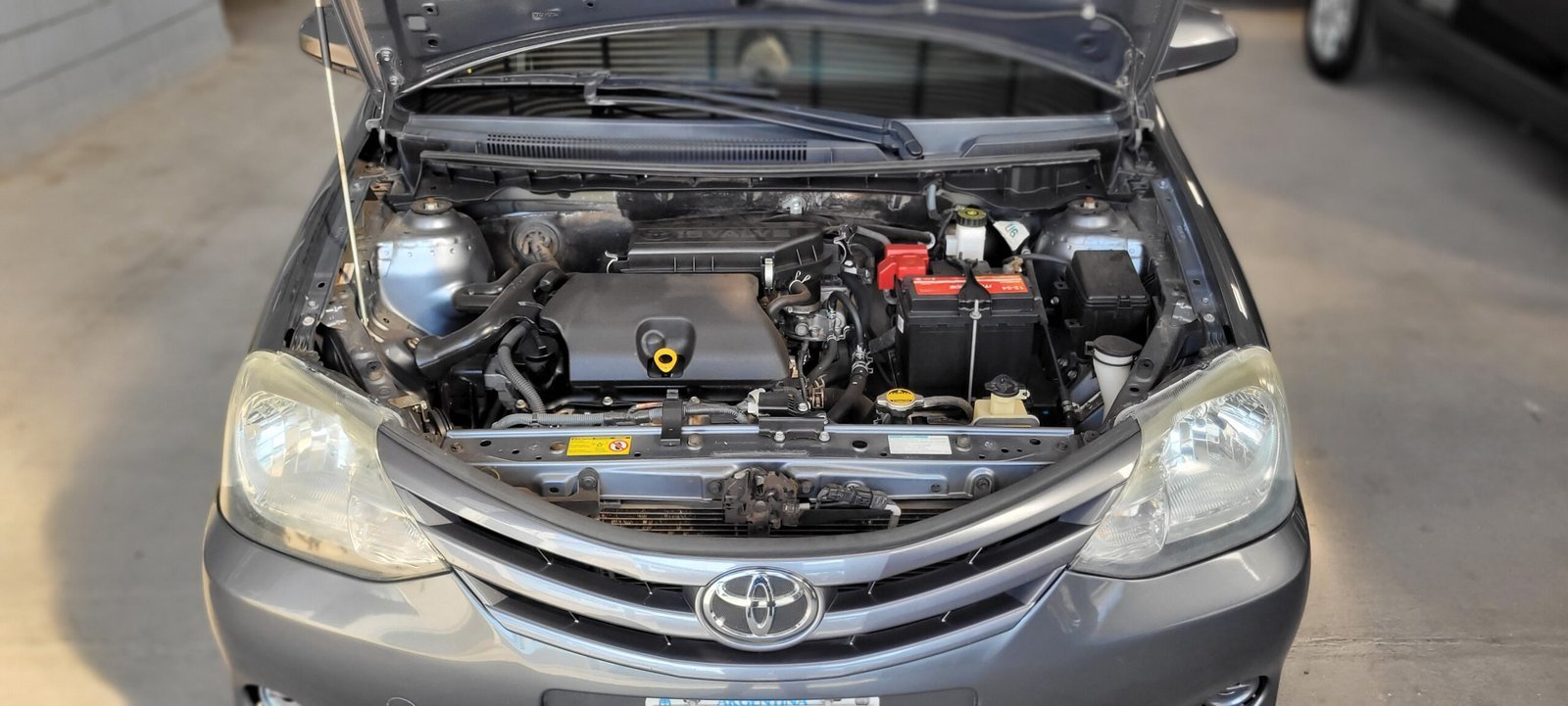 Toyota Etios 1.5 5p Xs - Image 8