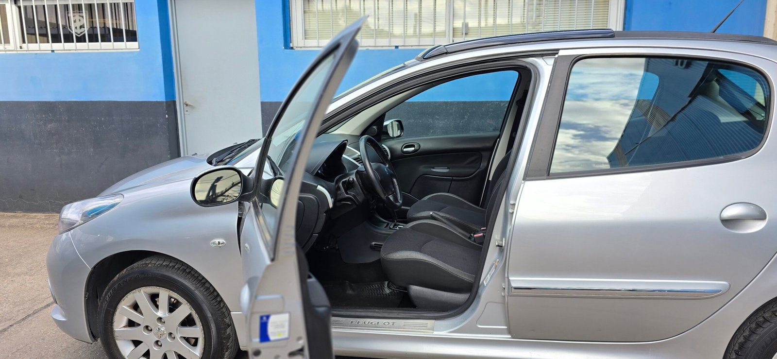 Peugeot 207 207 Compact 1.6 5p Xt Feline Tip - Image 6