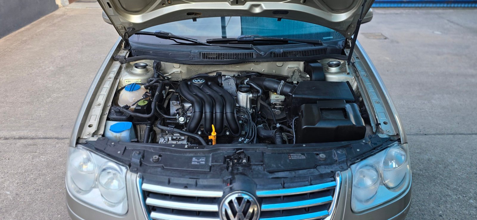 Volkswagen Bora 2.0 Mpi Trendline L07 - Image 8