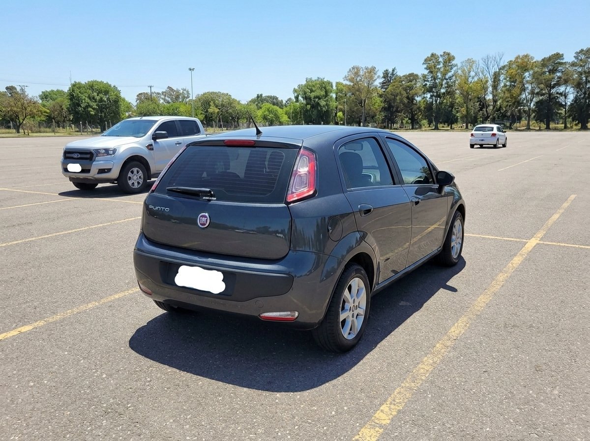 Fiat Punto 1.4 Attractive L13 - Image 4