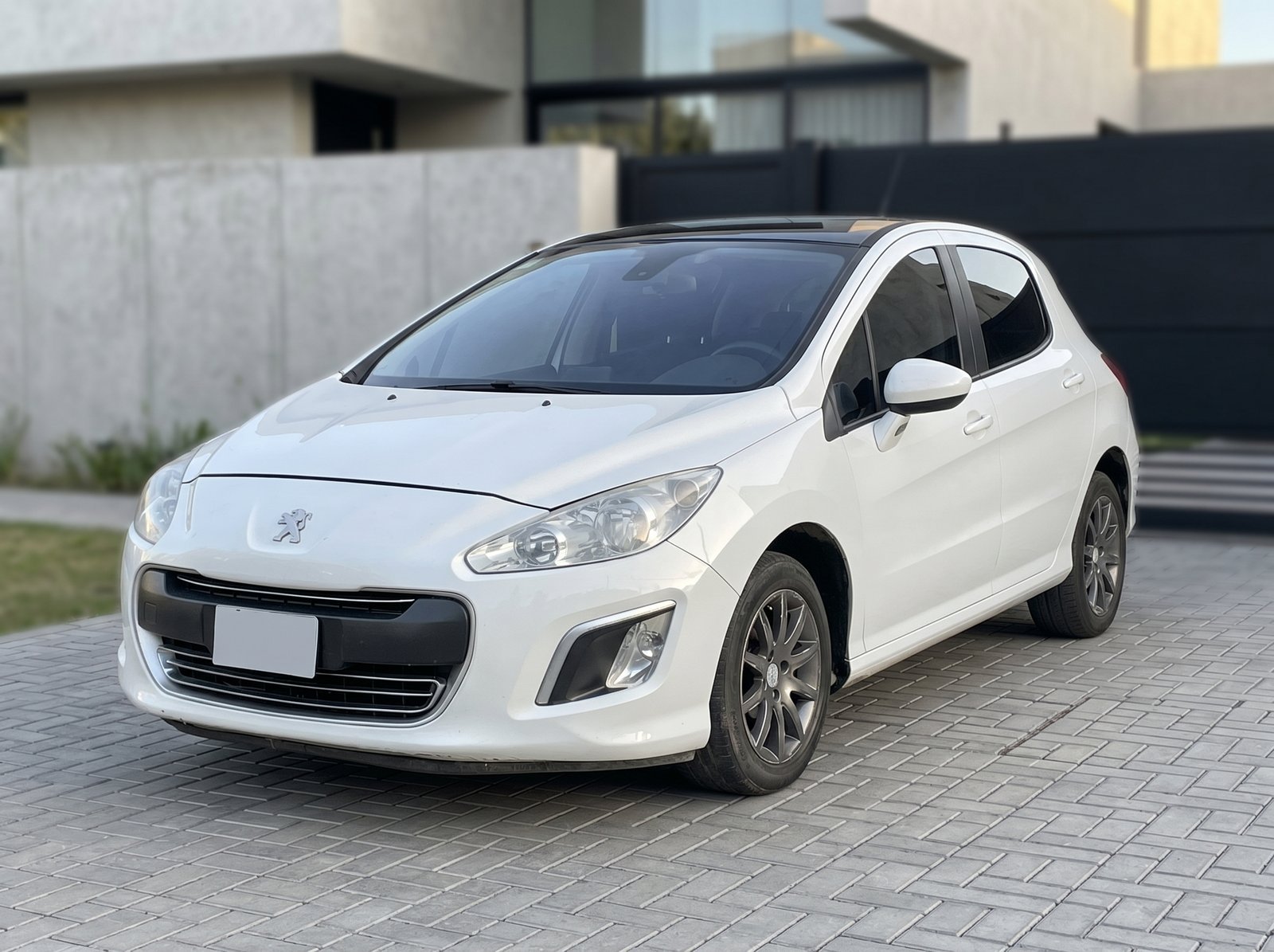 Peugeot 308 1.6 Hdi Allure Nav