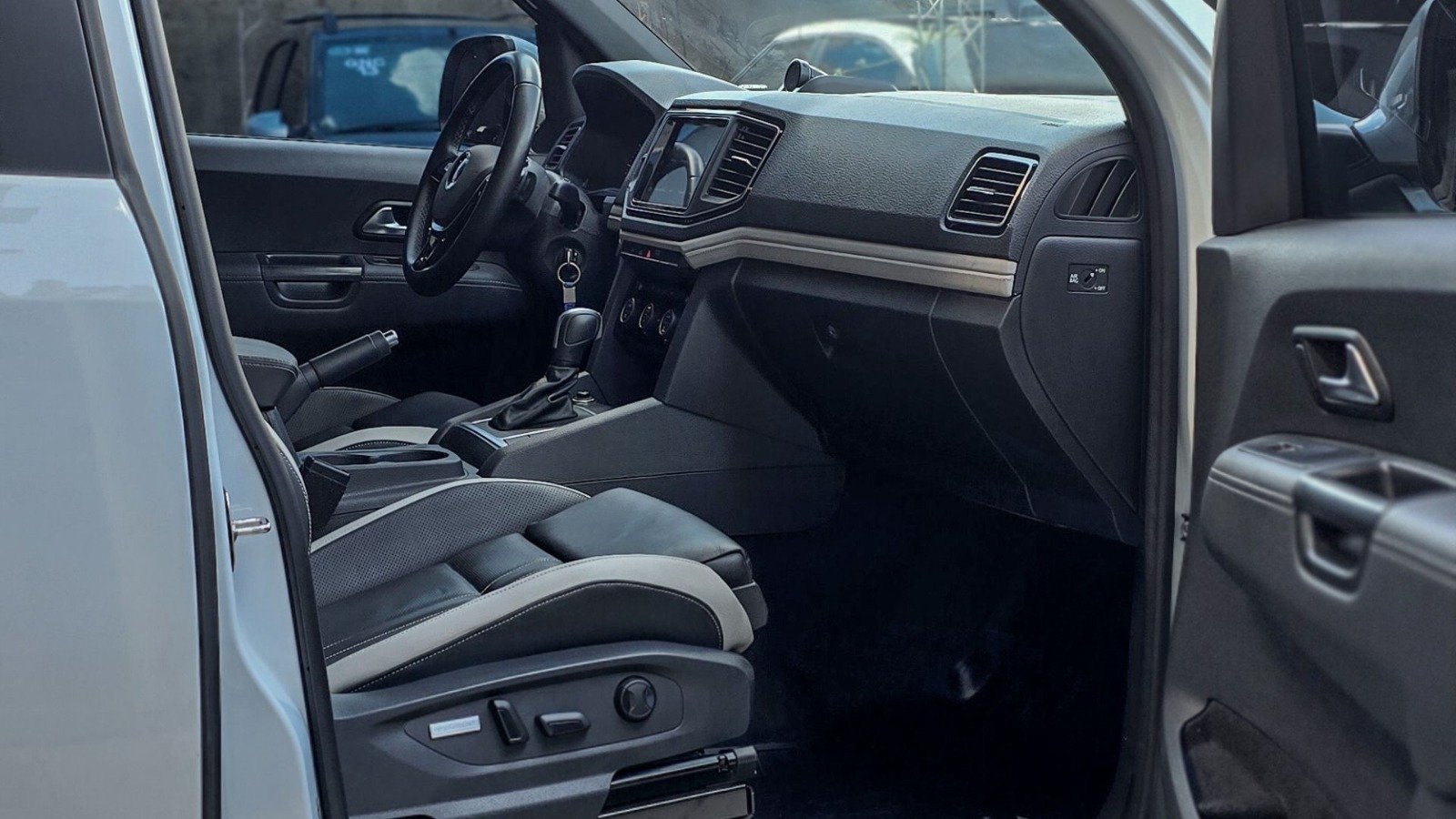 Volkswagen Amarok 3.0Tdi 4X4 Dc At 258cv Highline - Image 8