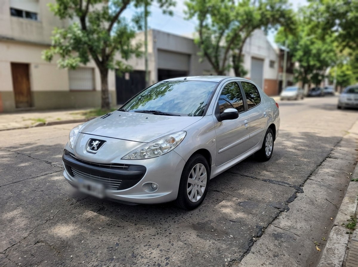 Peugeot 207 207 Compact 2.0 4p Xt Hdi - Image 2