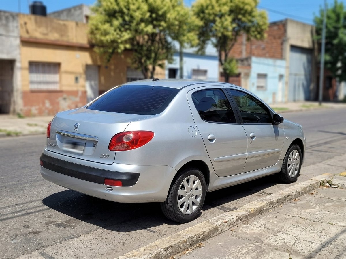 Peugeot 207 207 Compact 2.0 4p Xt Hdi - Image 3