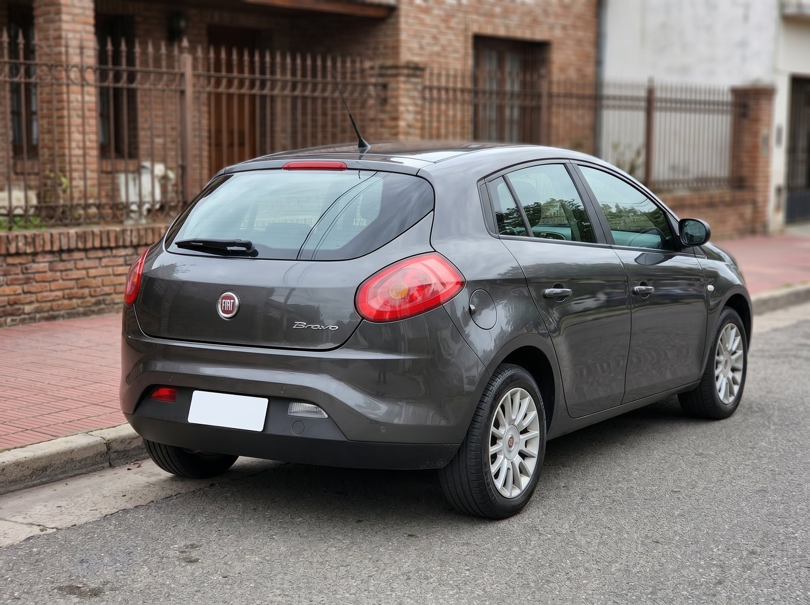 Fiat Bravo Bravo 1.6 Jtd Dynamic - Image 2