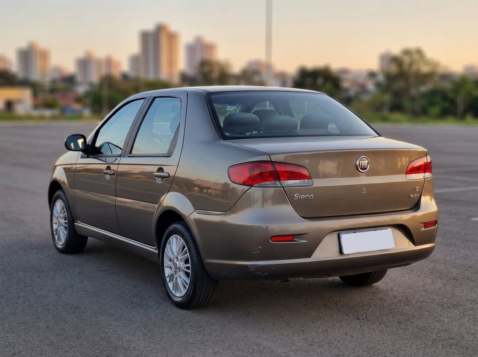 Fiat Siena 1.6 El L14 - Image 2