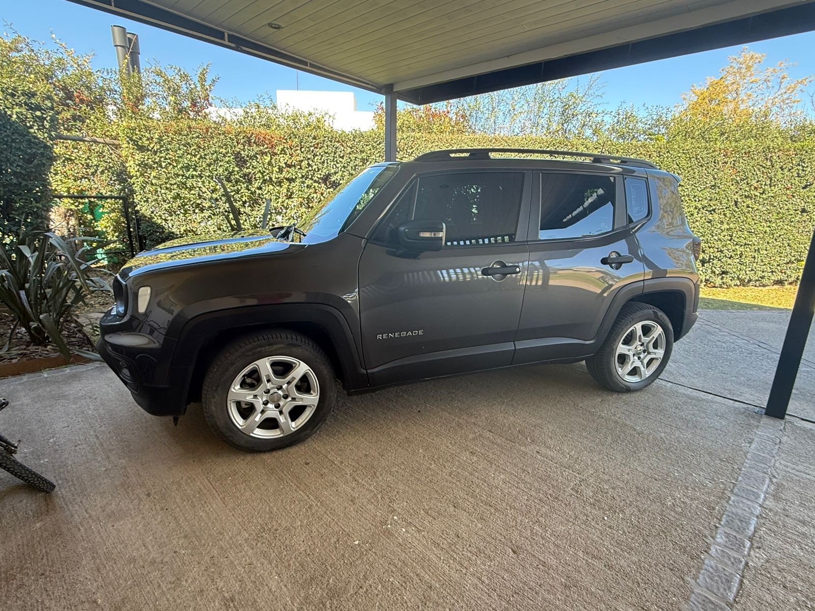 Jeep Renegade Sport T270 1.3T AT6 FWD - Image 3