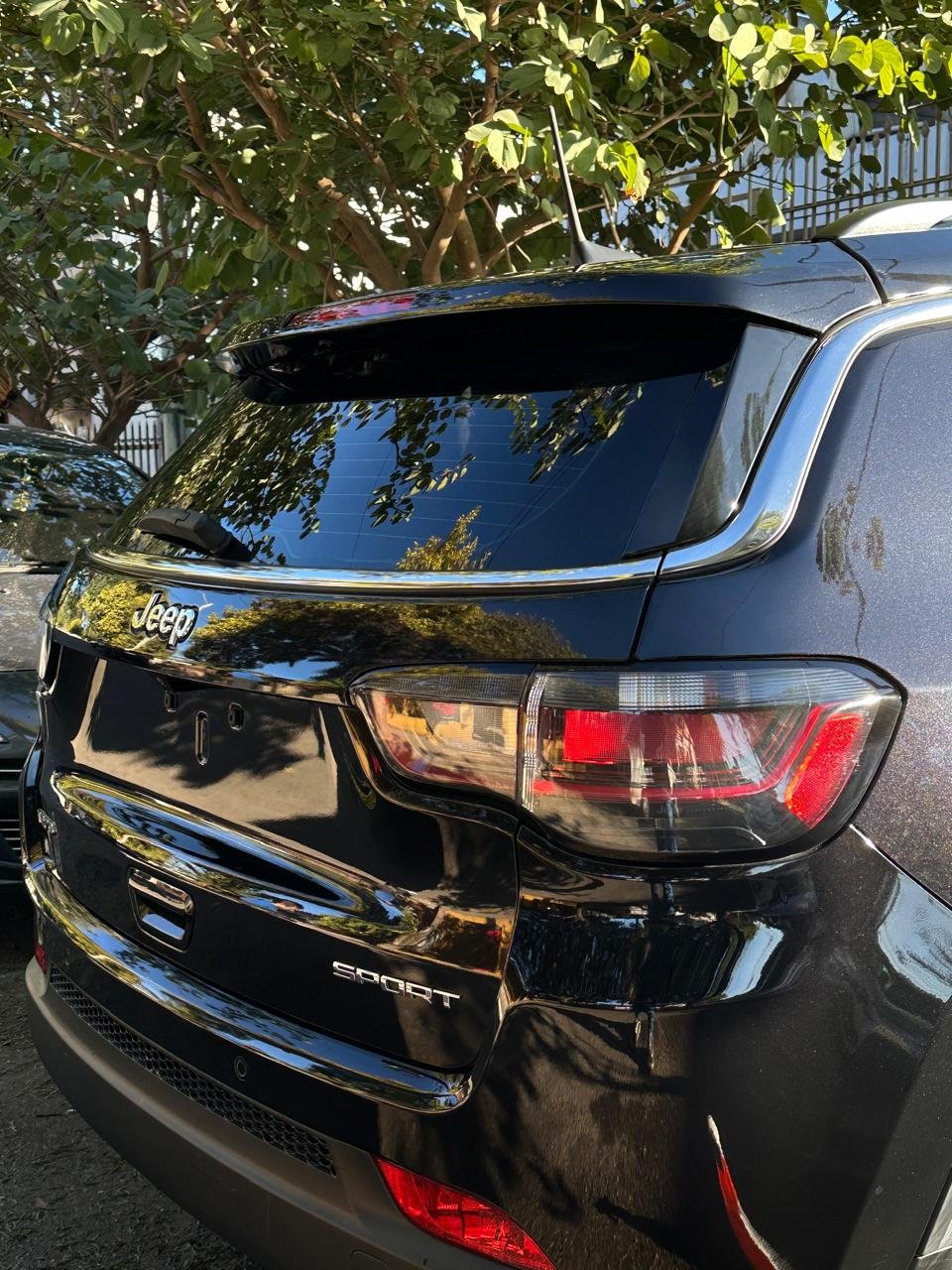 Jeep Compass Compass 1.3 T 270 Sport At6 - Image 2