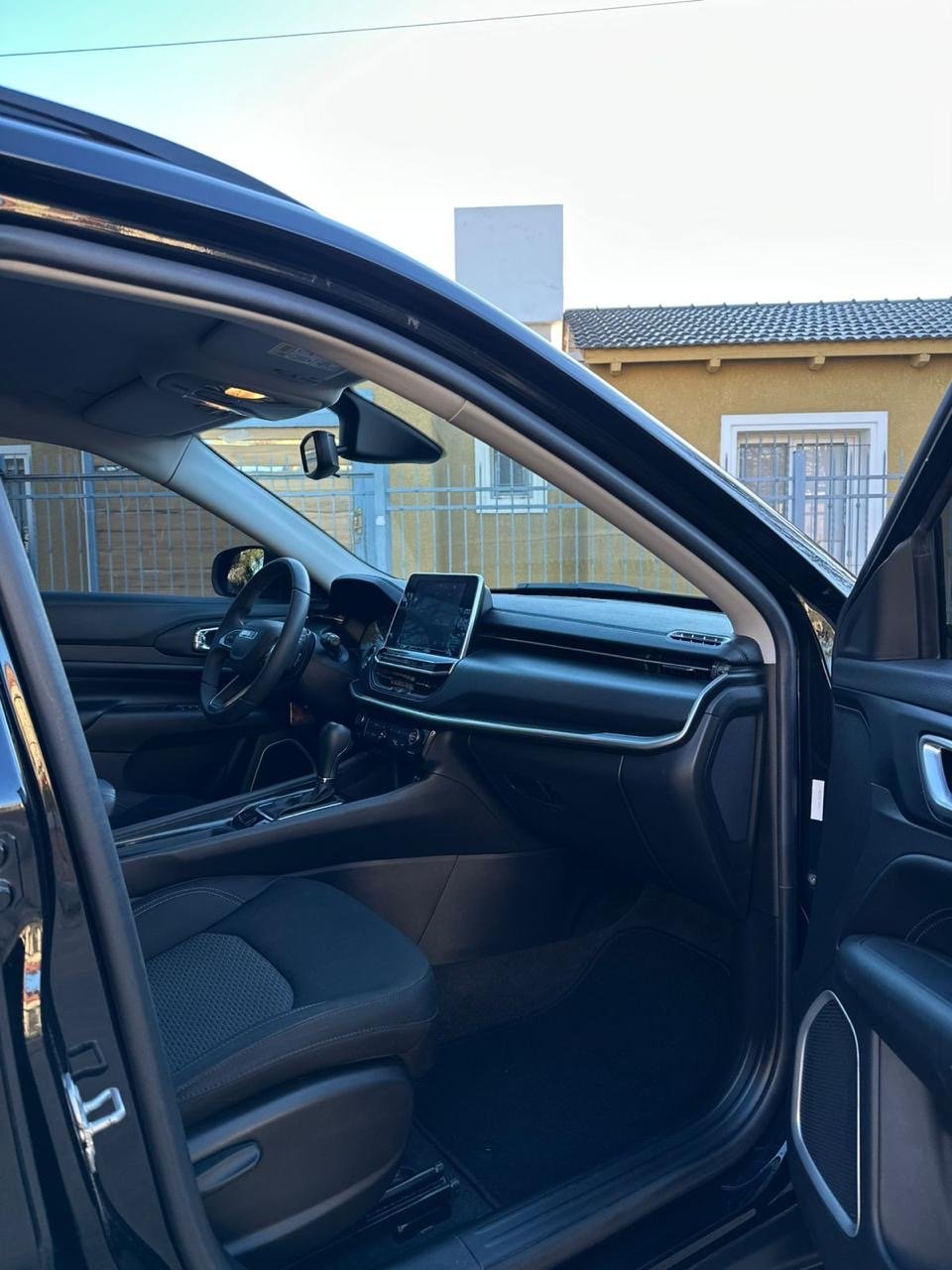 Jeep Compass Compass 1.3 T 270 Sport At6 - Image 4