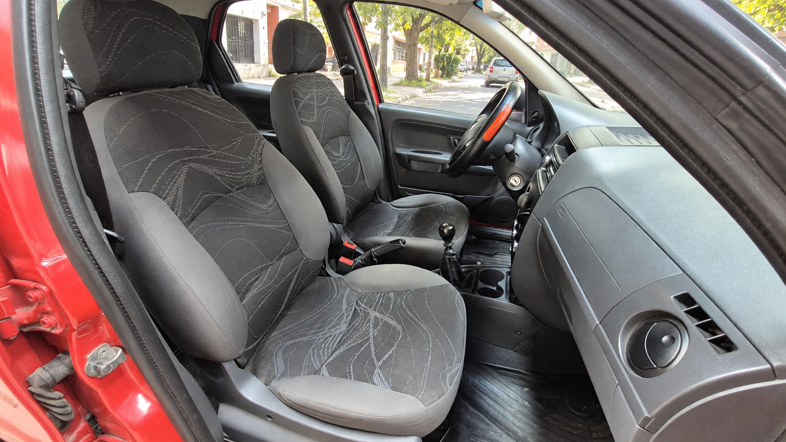 Fiat Palio Palio 1.4 5p Fire Seguridad L14 - Image 5