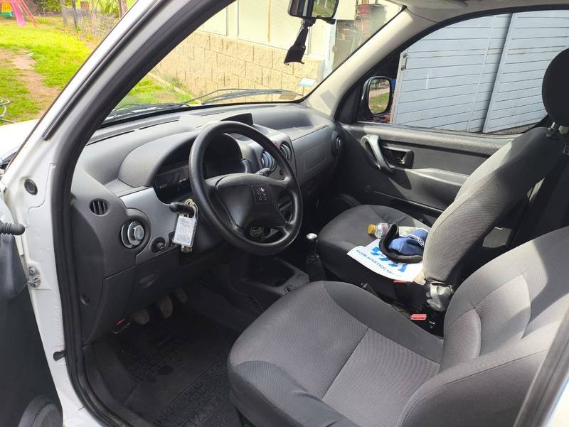 Peugeot Partner Partner Patagonica 1.6Hdi Vtc Pl L10/17 - Image 2